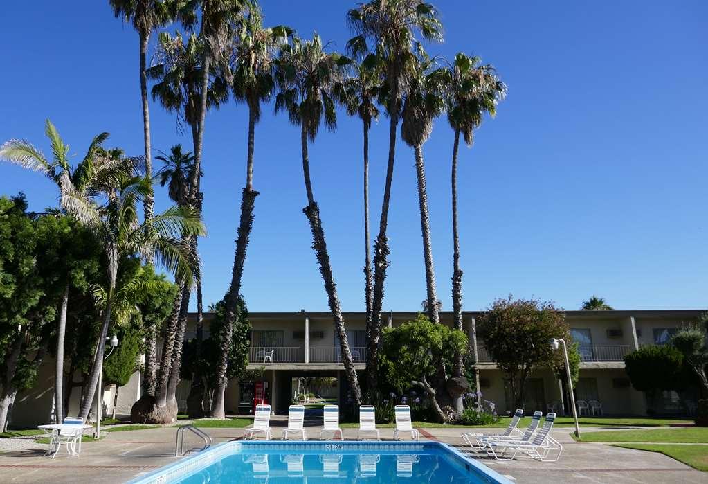 Golden Sails Hotel Long Beach Facilities photo